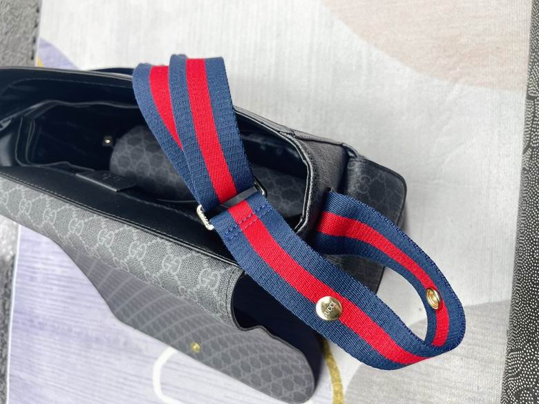 Gucci  42x32x15cm CX (8)